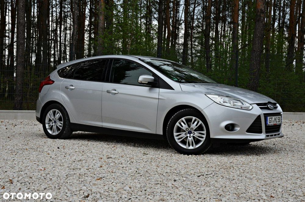 Ford Focus 1.6 TI-VCT Champions Edition - 11