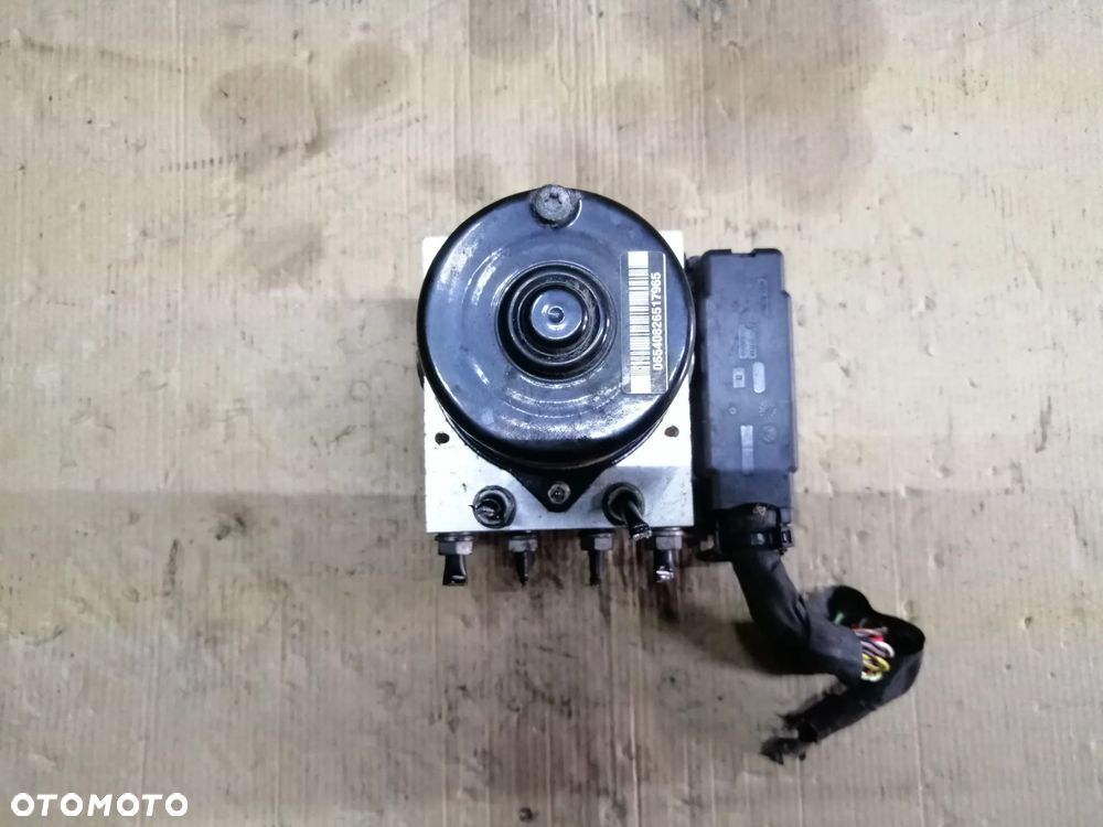 Audi A3 8P pompa hamulcowa abs plus wtyczka z wiązką 1K0614517AC - 3