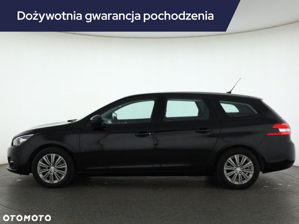 Peugeot 308 2018 photo 3