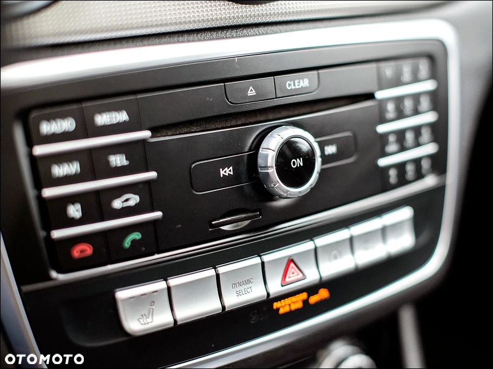 Mercedes-Benz CLA - 27
