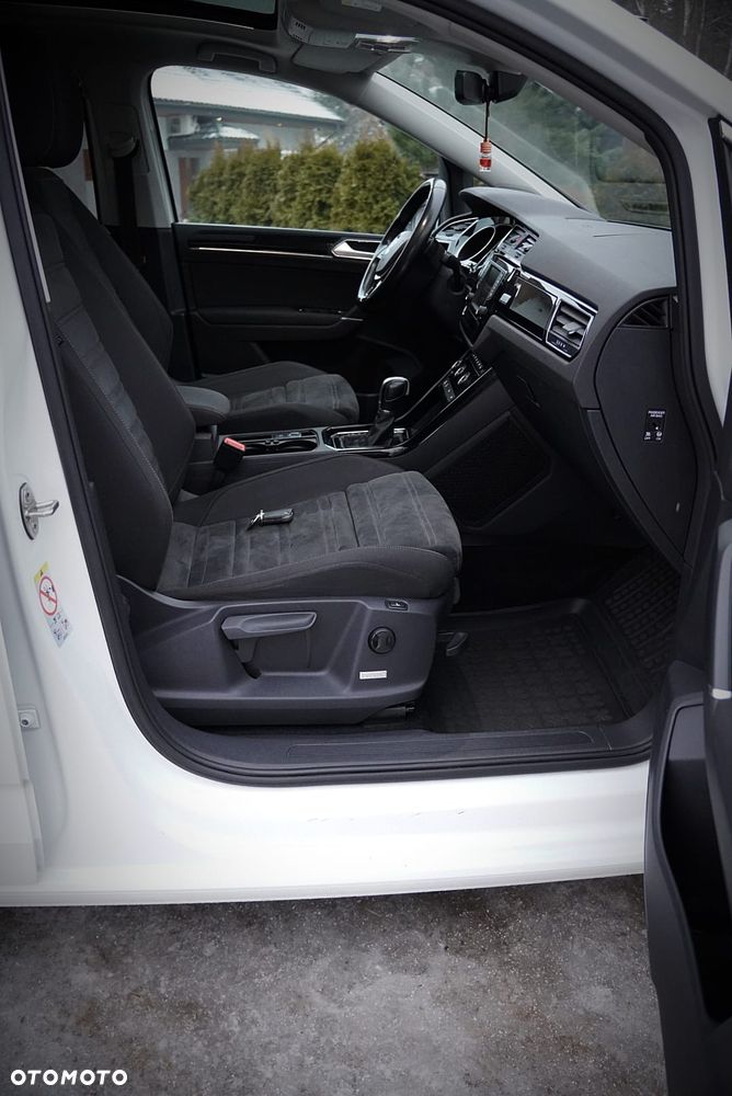 Volkswagen Touran 2.0 TDI BMT Highline DSG - 2