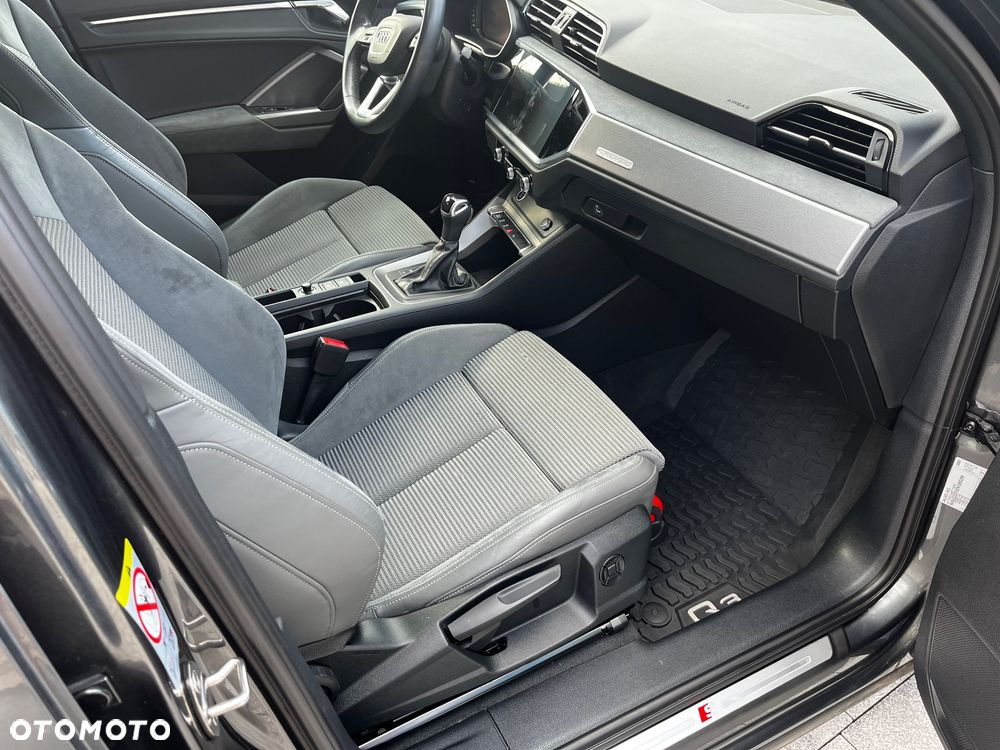 Audi Q3 Sportback 40 TDI Quattro S Line S tronic - 9
