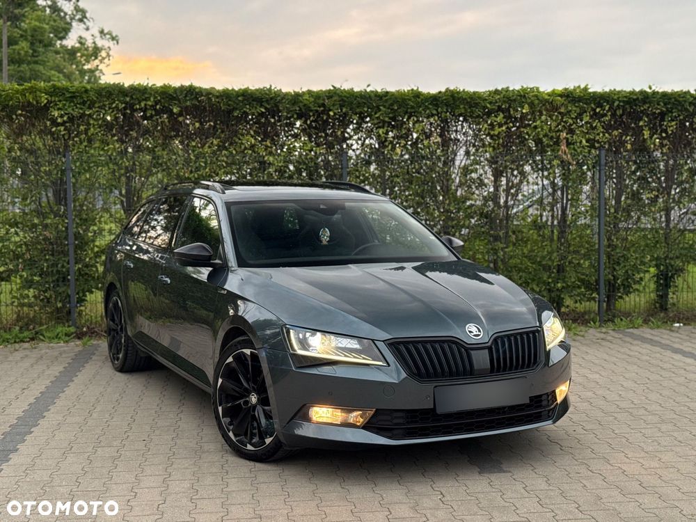 Skoda Superb 2.0 TDI 4x4 DSG Sportline - 3