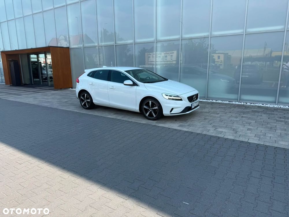 Volvo V40 T3 Drive-E R-Design Kinetic - 3