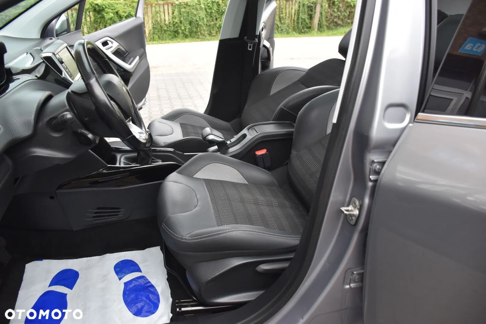 Peugeot 2008 PureTech 110 Stop&Start Crossway - 12