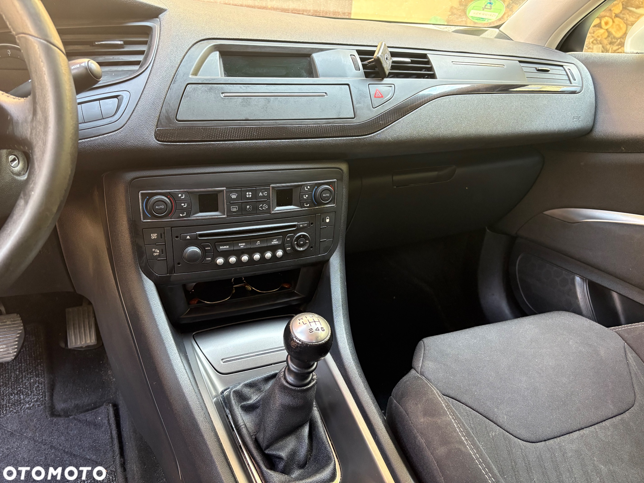 Citroën C5 2.0 HDi Confort - 16
