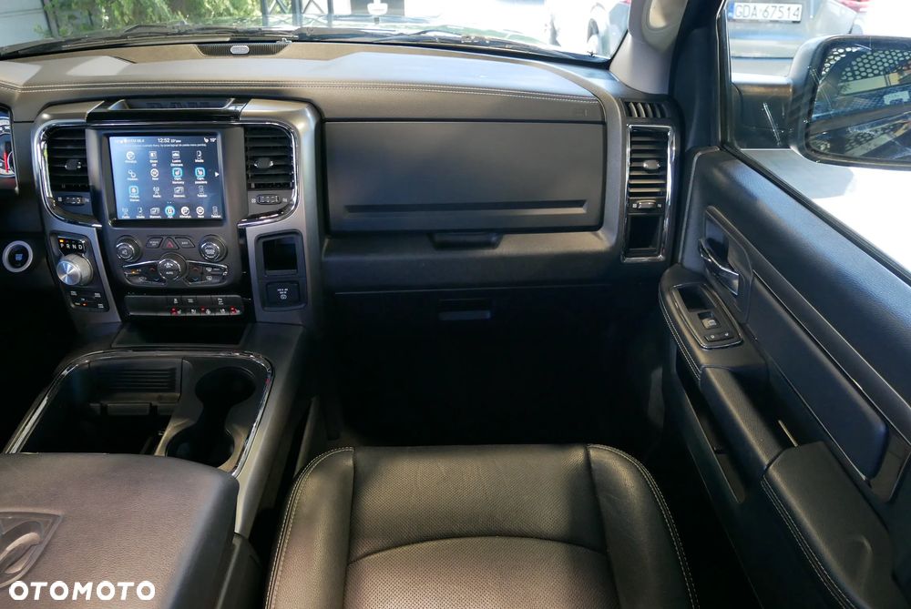 Dodge RAM - 17