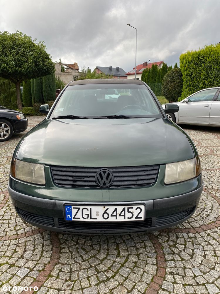 Volkswagen Passat 1.9 TDI Comfortline - 3