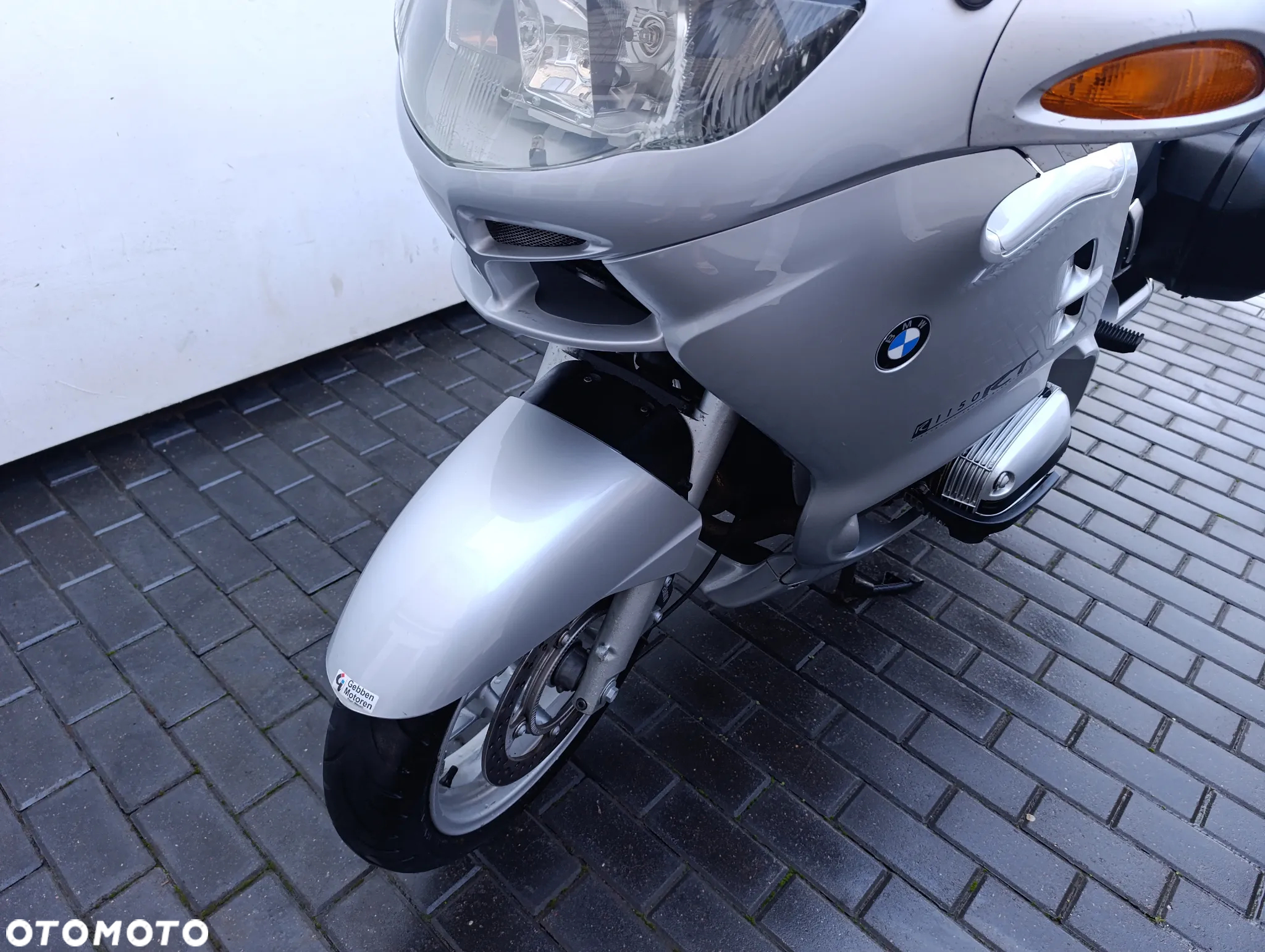 BMW R - 9