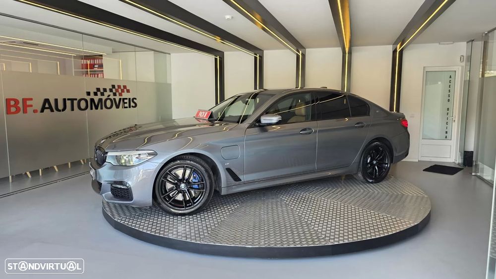 BMW 530 e iPerformance Pack M - 15