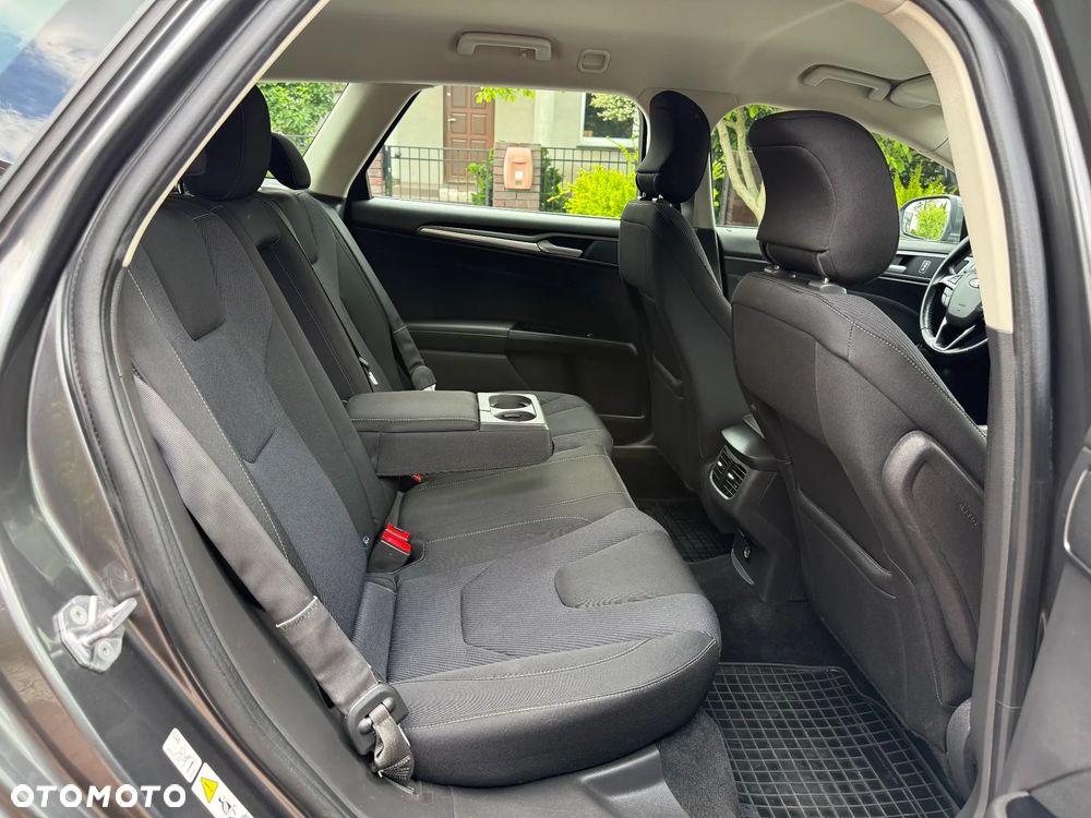 Ford Mondeo - 9