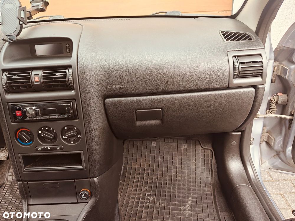 Opel Astra 1.4 Start - 16