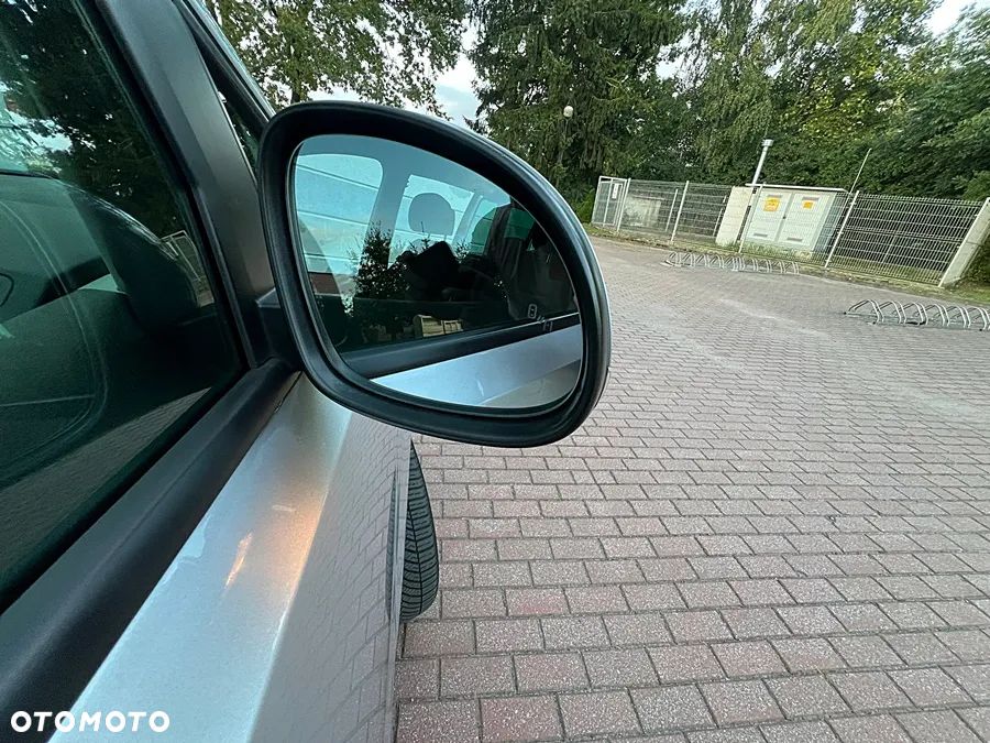 Seat Alhambra 2.0 TDI Ecomotive Reference - 33