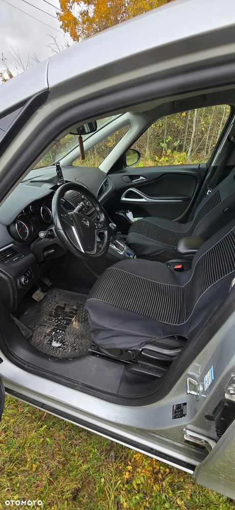 Opel Zafira 2.0 CDTI Enjoy - 8