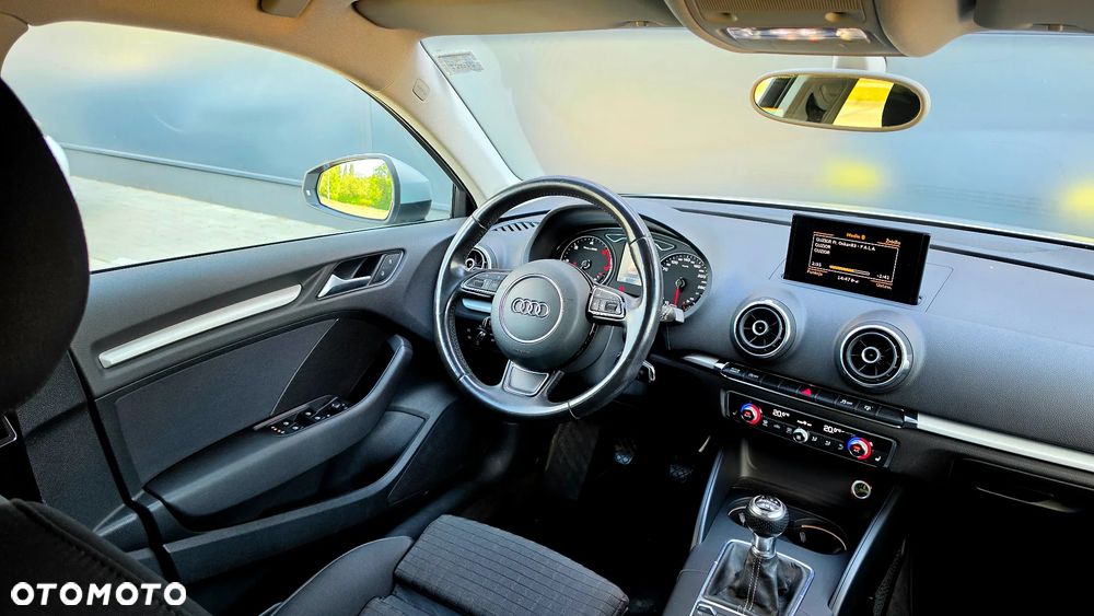 Audi A3 Sportback 2.0 TDI Ambition - 11