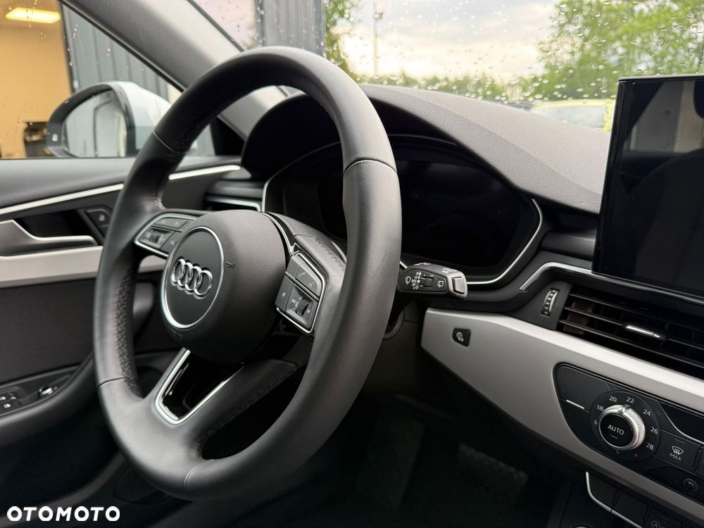 Audi A4 Avant 35 TFSI mHEV S tronic - 19