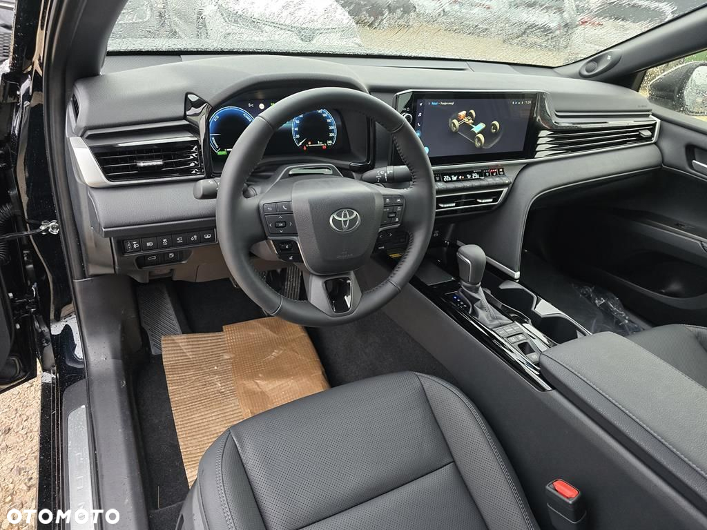 Toyota Camry 2.5 Hybrid Executive CVT - 13