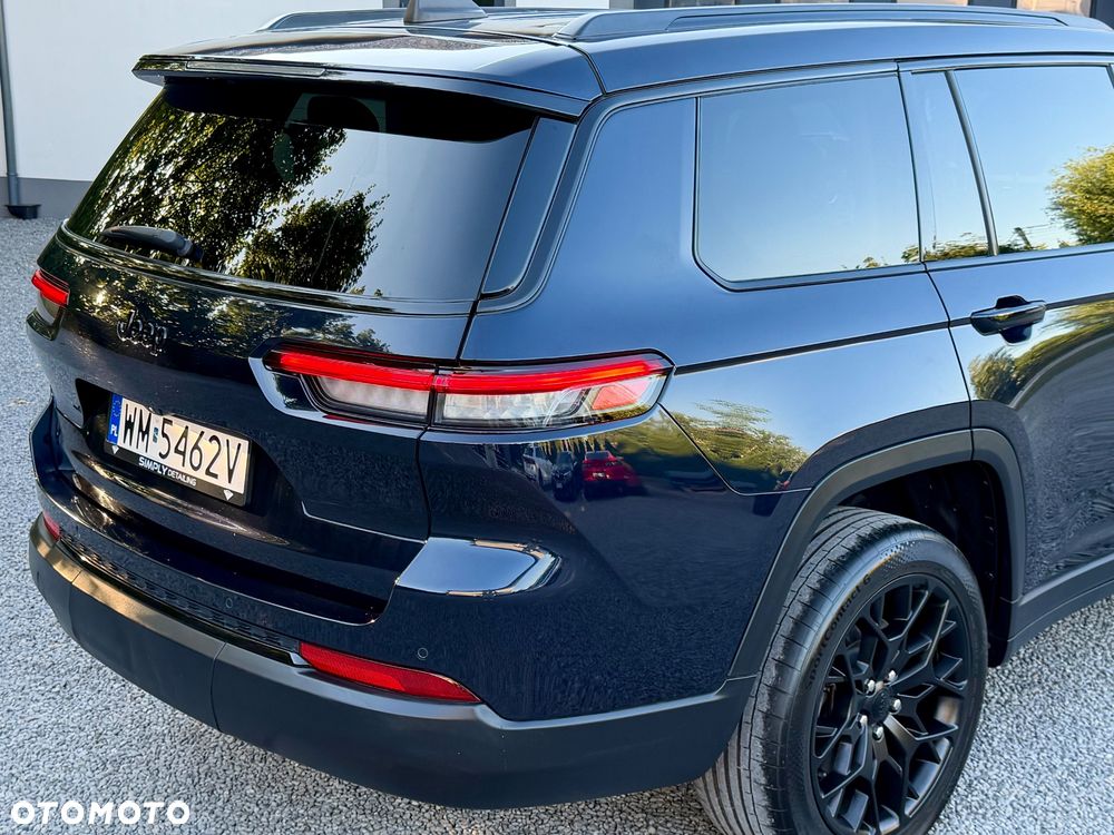 Jeep Grand Cherokee - 13