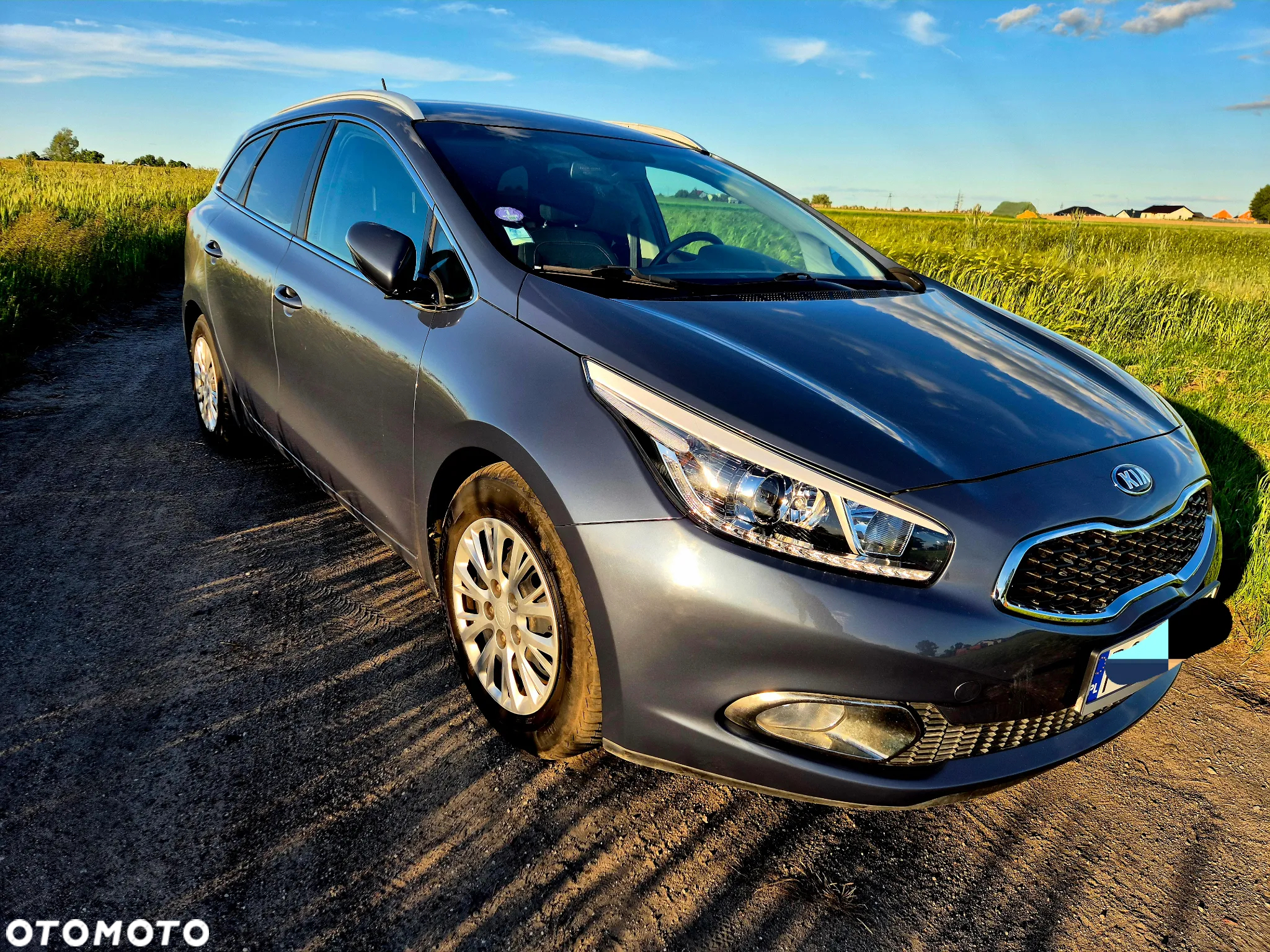 Kia Ceed 1.6 GDI Dream-Team Edition - 11