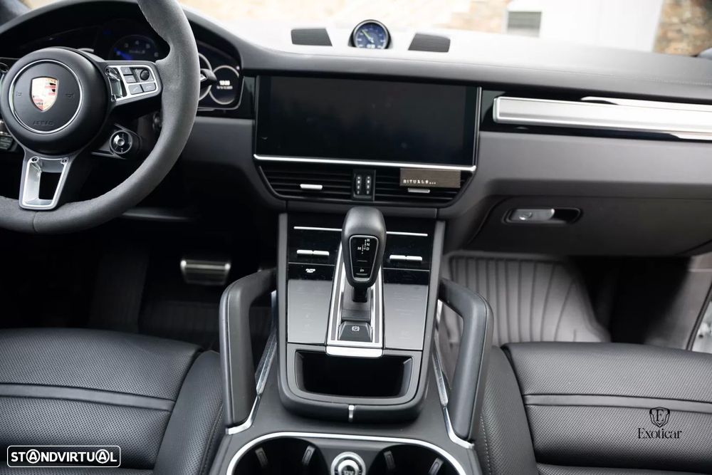 Porsche Cayenne Coupé Turbo S E-Hybrid - 48