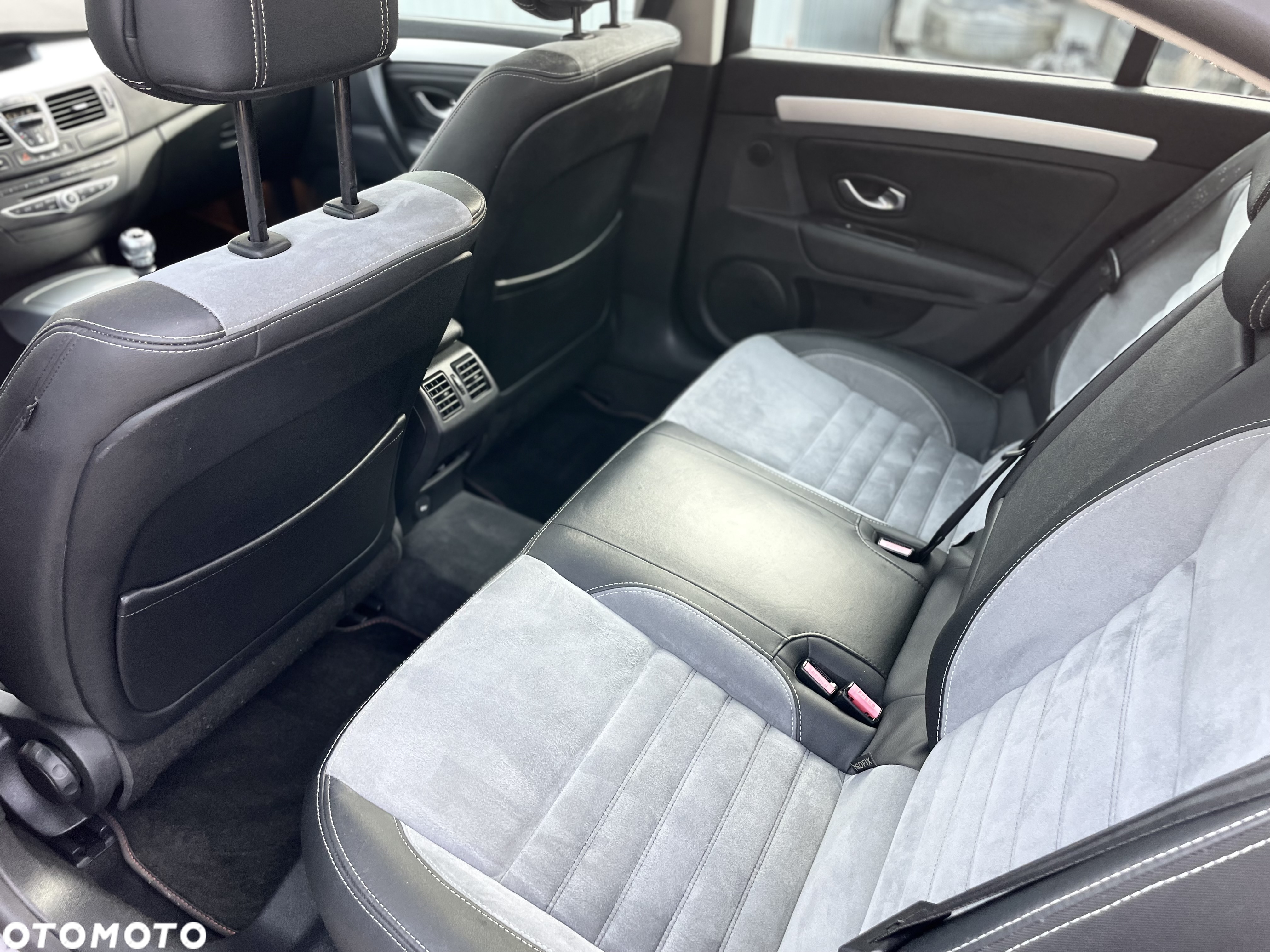 Renault Laguna 2.0T 16V Dynamique 4WS - 13