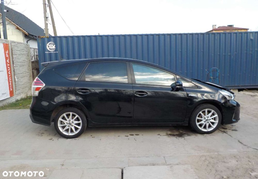 Toyota Prius+ - 14