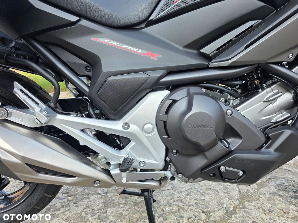 Honda NC - 19