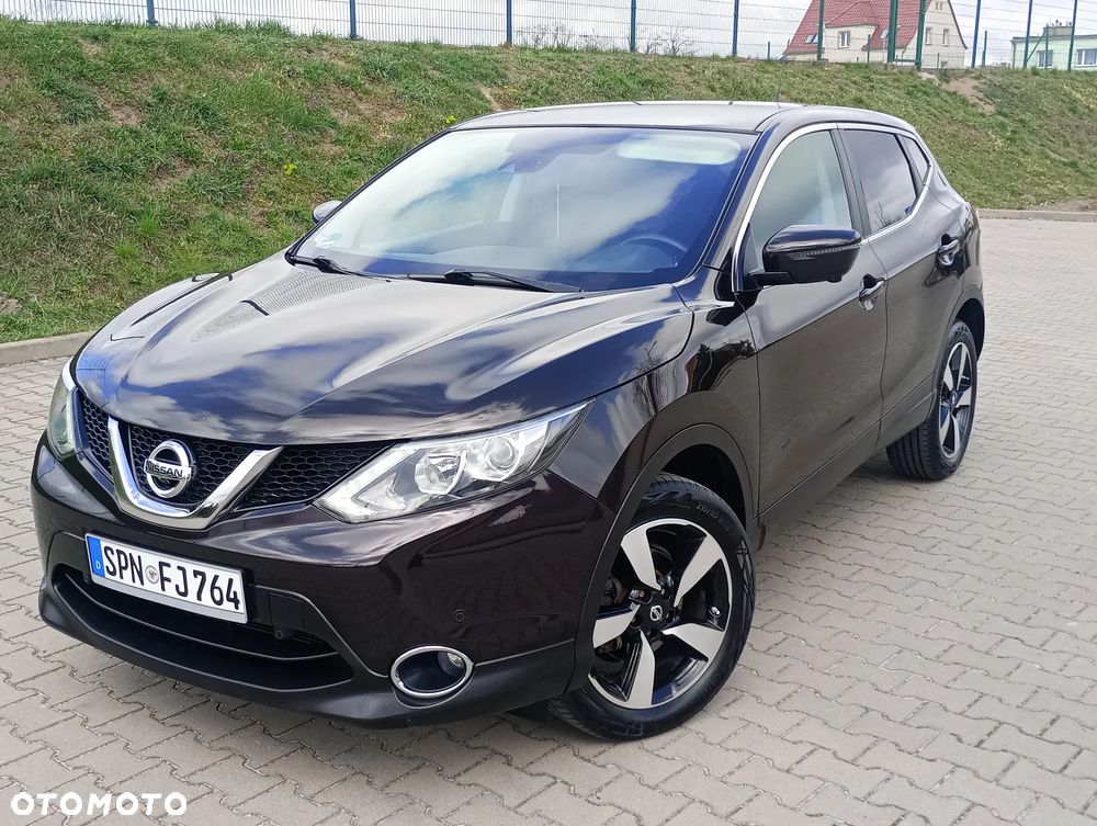 Nissan Qashqai - 1