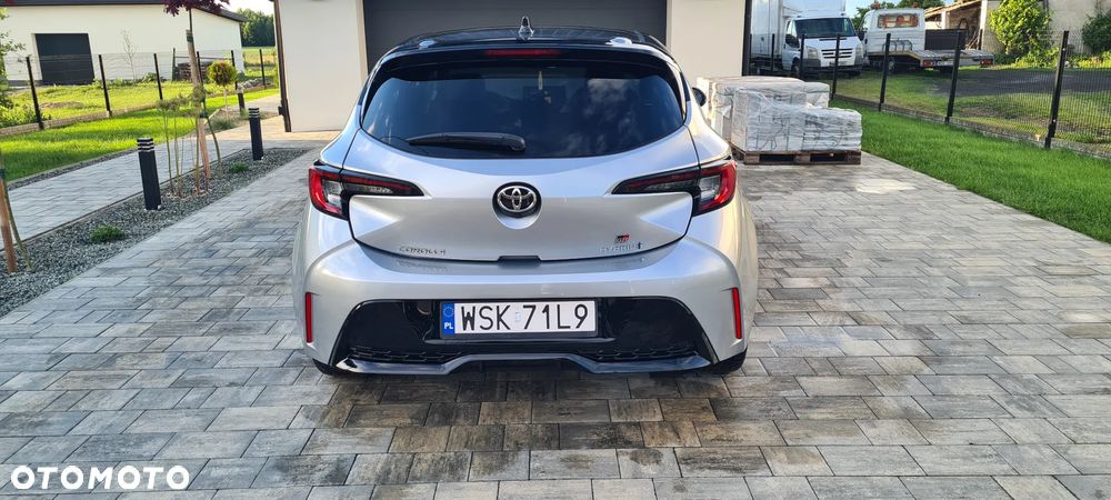 Toyota Corolla - 9