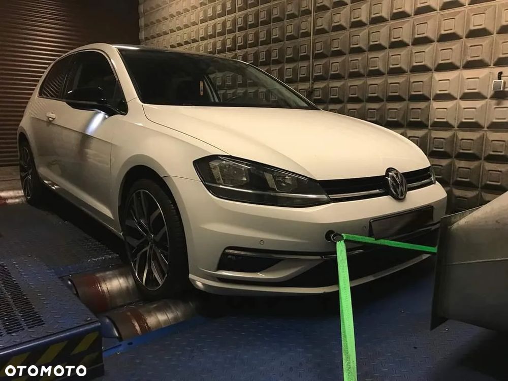 Volkswagen Golf VII 1.6 TDI BMT Highline DSG - 18