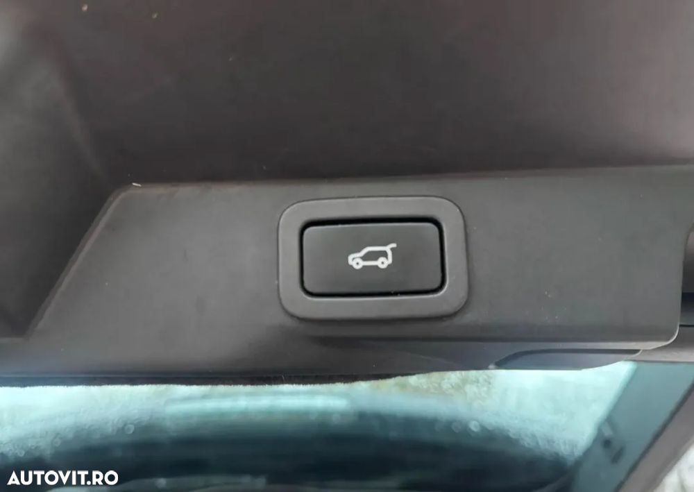 Land Rover Range Rover Sport - 12