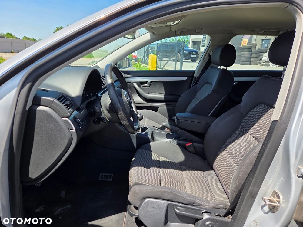 Audi A4 Avant 2.0 TDI DPF - 10