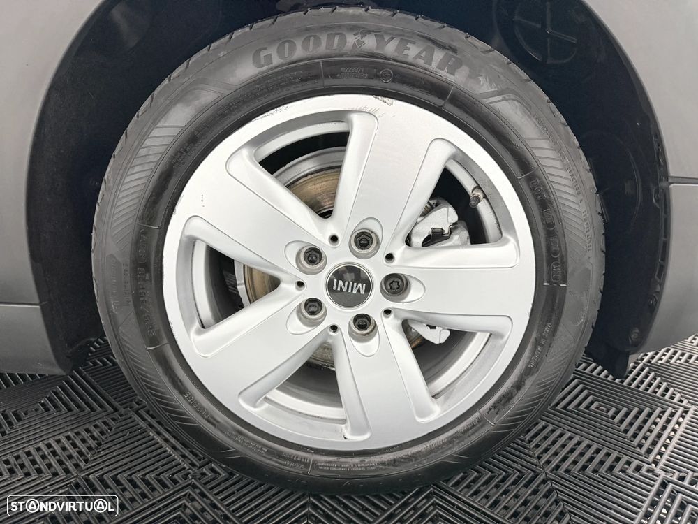 MINI Clubman One D - 7