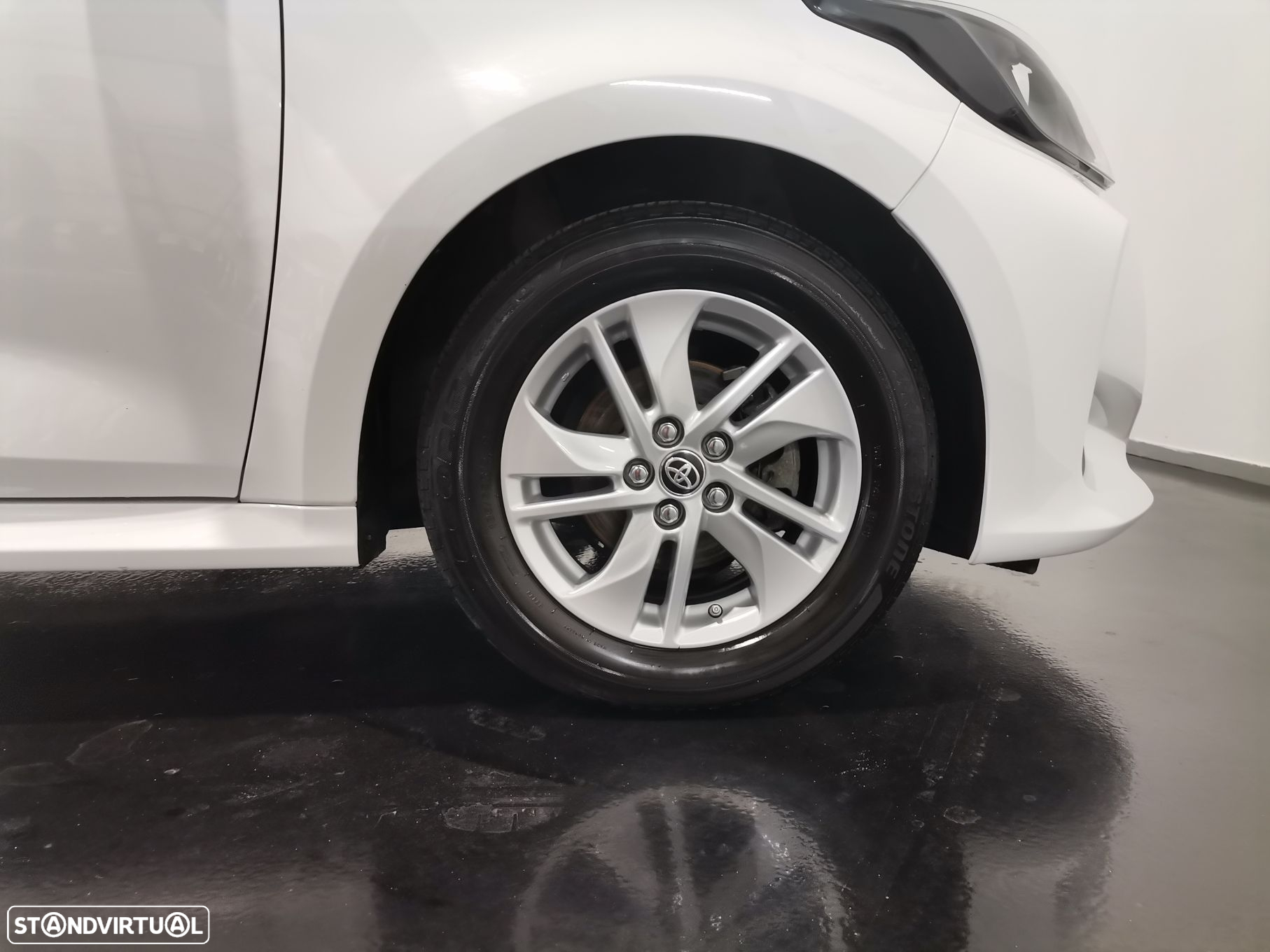 Toyota Yaris 1.0 VVT-i Comfort Plus - 16
