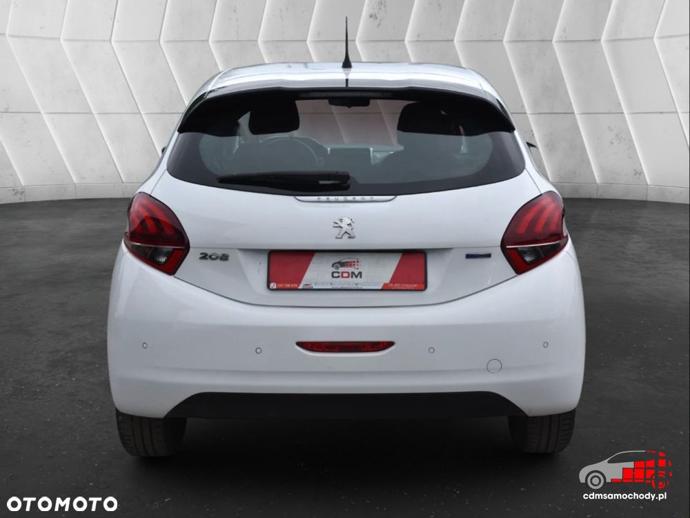Peugeot 208 - 9