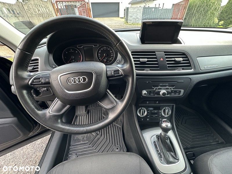 Audi Q3 - 18
