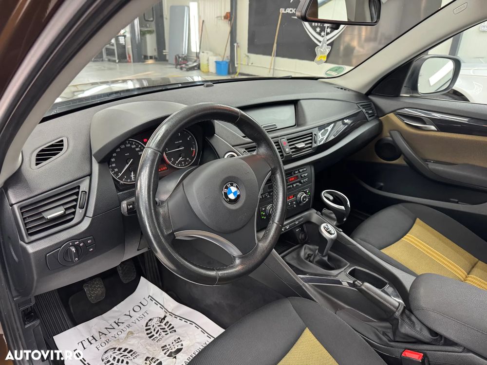 BMW X1 sDrive20d - 21