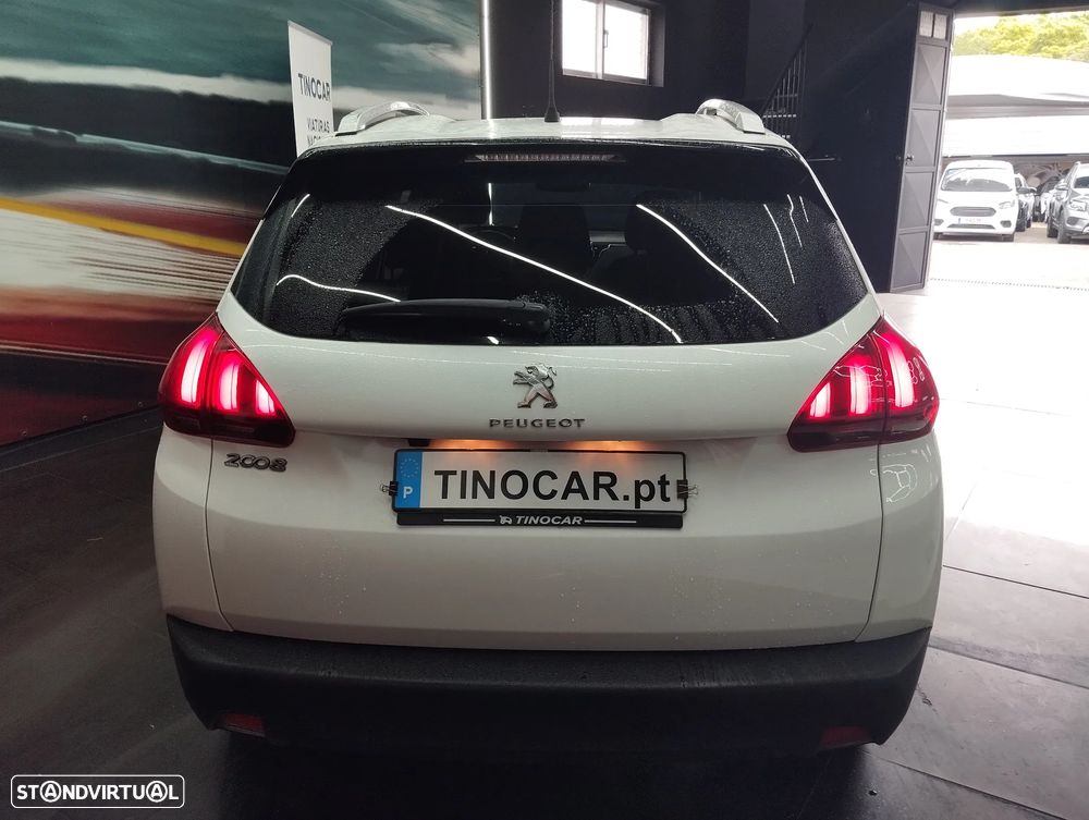 Peugeot 2008 1.2 PureTech Style - 6