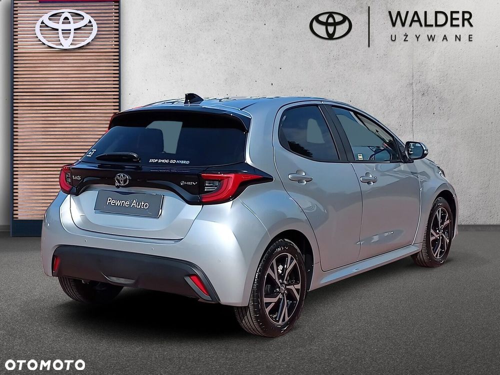 Toyota Yaris Hybrid 1.5 Style - 9