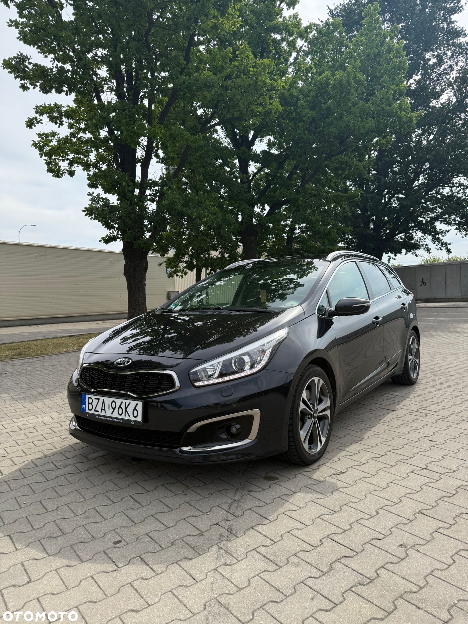 Kia Ceed Cee'd 1.6 CRDi L Business Line - 1