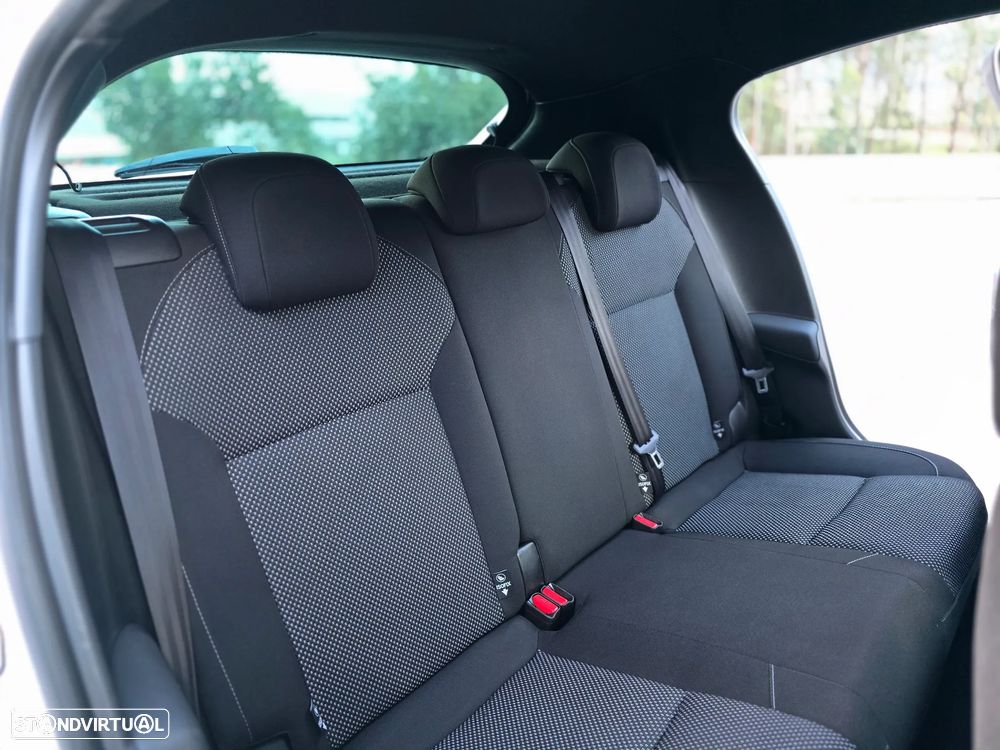 Citroën C4 1.6 e-HDi Exclusive CMP6 - 24