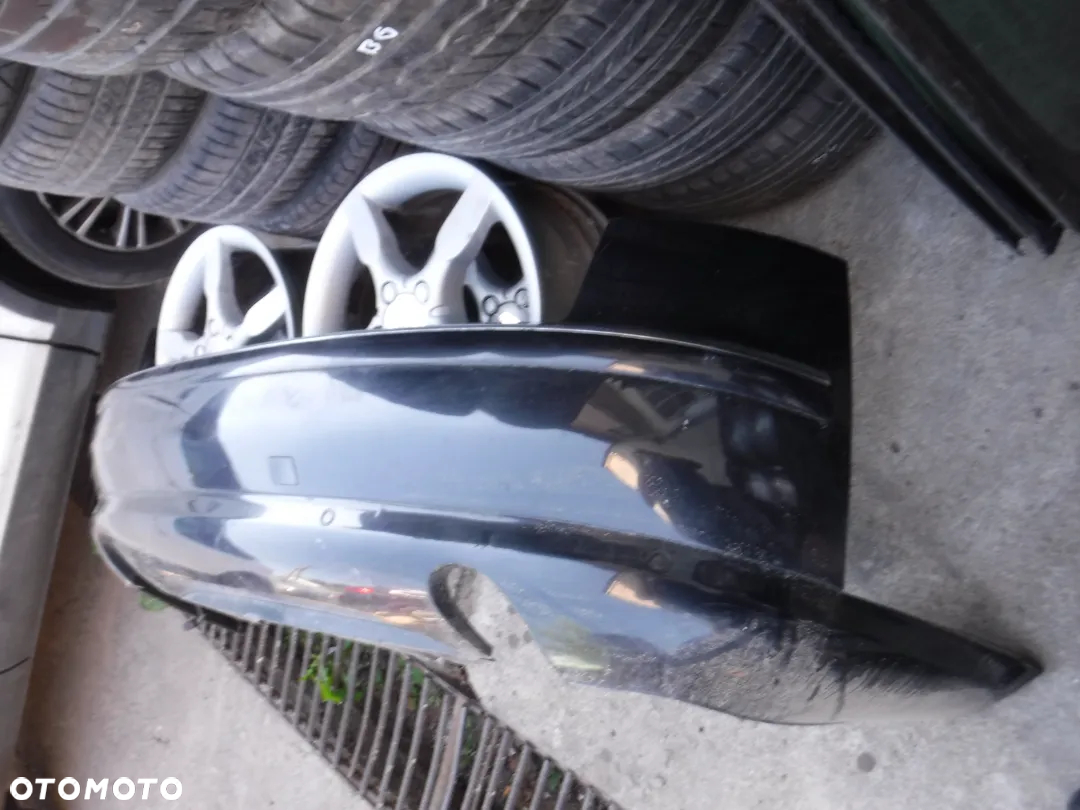 Audi A8 D3 Lift zderzak tyl pod PDC LZ9W - 3