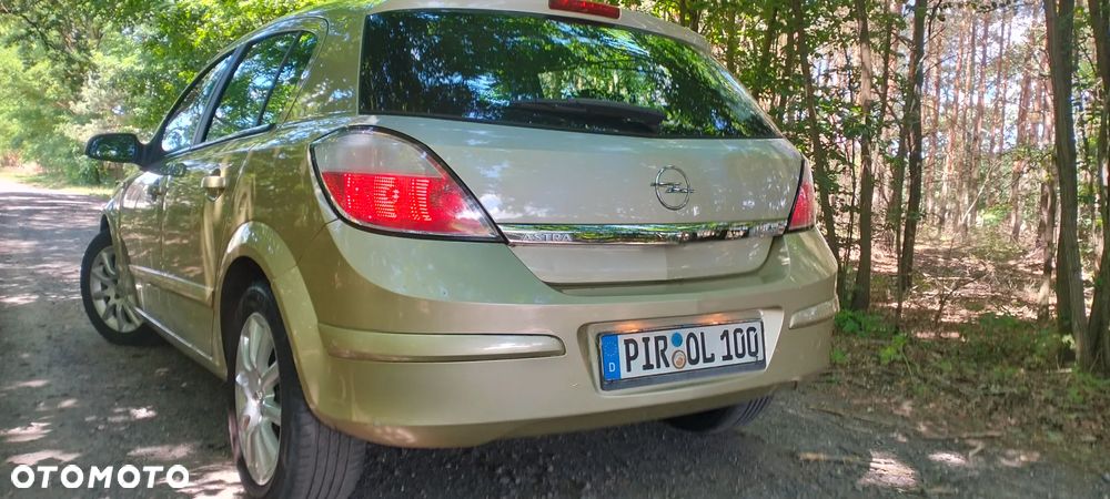 Opel Astra 1.6 Easytronic Edition - 18