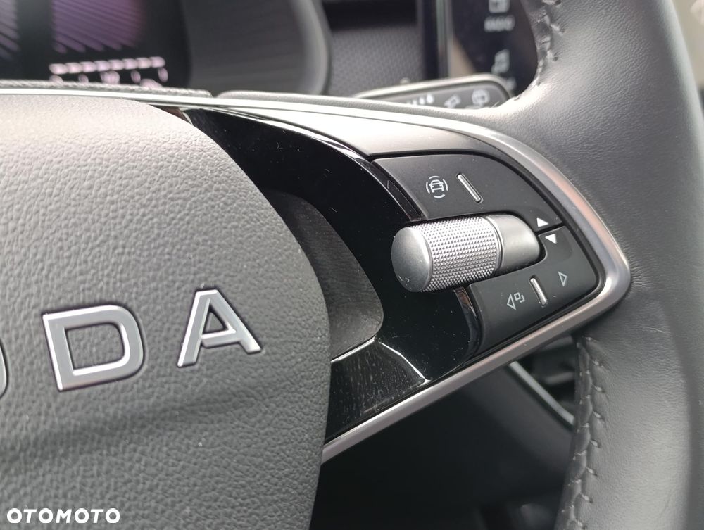 Skoda Kamiq 1.5 TSI Selection - 24