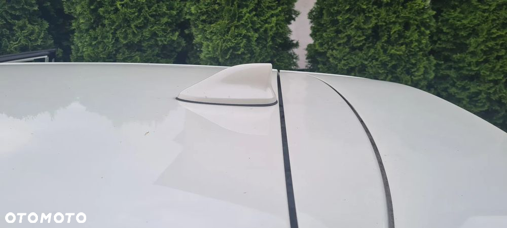 Nissan Qashqai 1.6 DCi N-Connecta Xtronic - 9