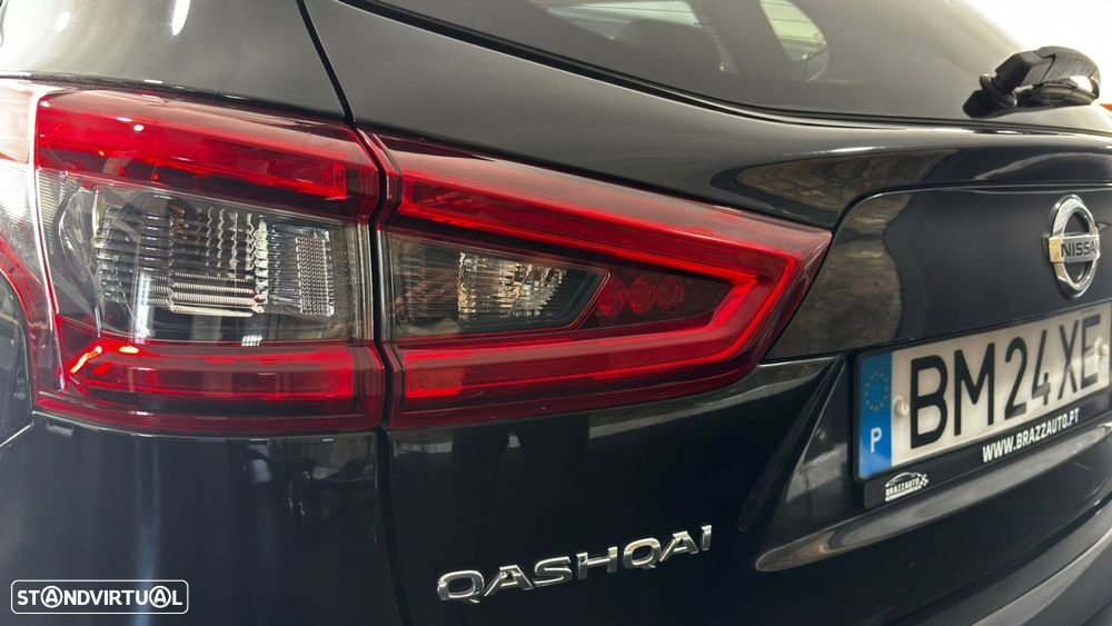 Nissan Qashqai 1.2 DIG-T N-Connecta 18 Xtronic - 4