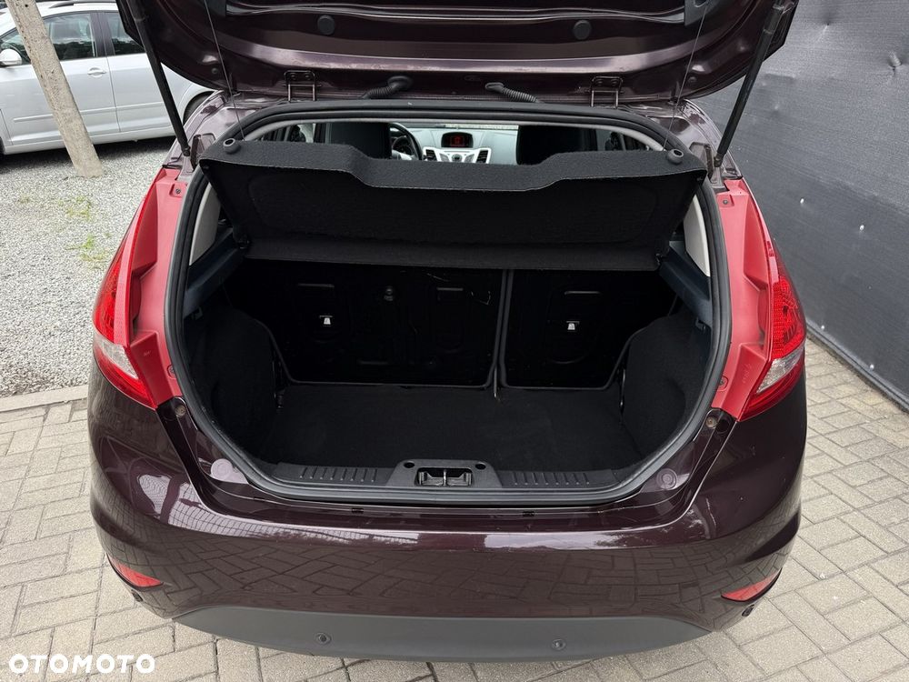 Ford Fiesta 1.25 Titanium - 34