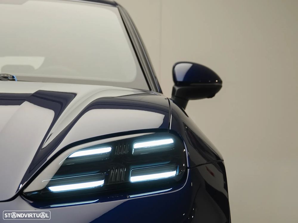 Porsche Macan Electric 4S - 14