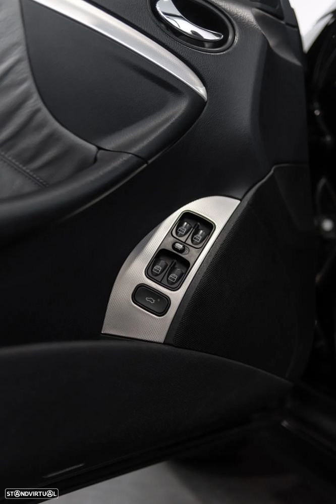 Mercedes-Benz CLK 320 CDI Avantgarde - 31