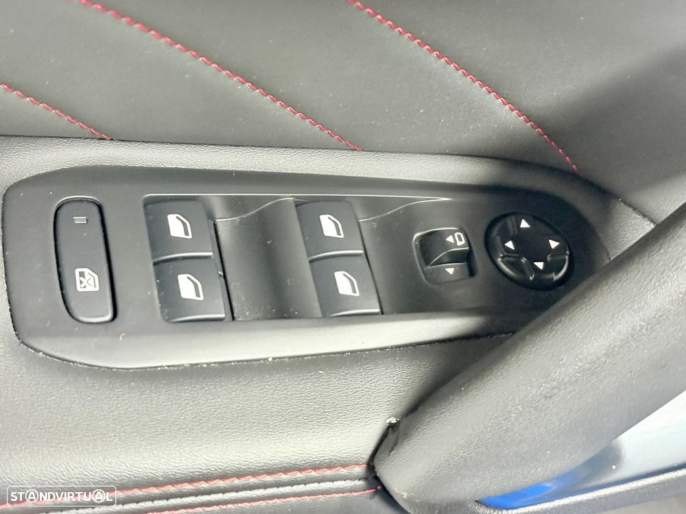 Peugeot 308 SW BlueHDi 130 Stop & Start GT Pack - 35